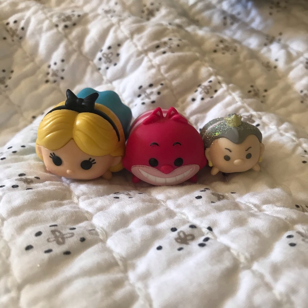 2/$15 Disney Tsum Tsum Alice in Wonderland